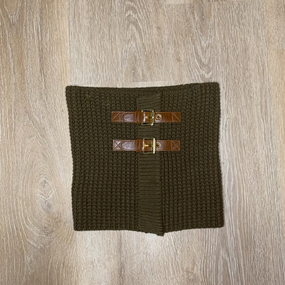 Brown Knit Crop Top with Buckle Accents